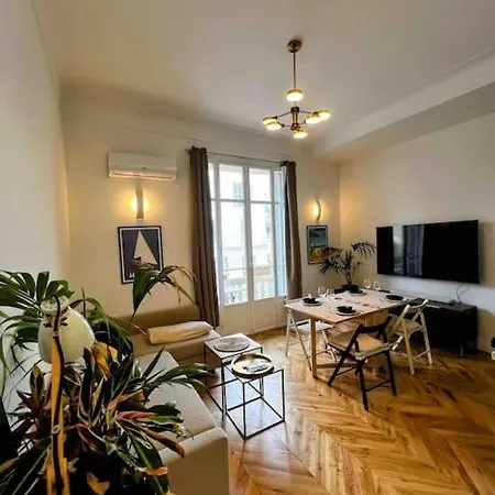 - Gare Nice-ville Apartament *